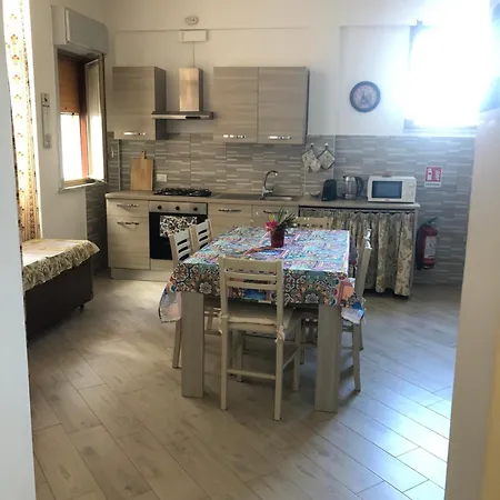 Casa Donatella A Isola