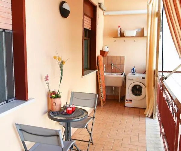 Casa Donatella A Isola